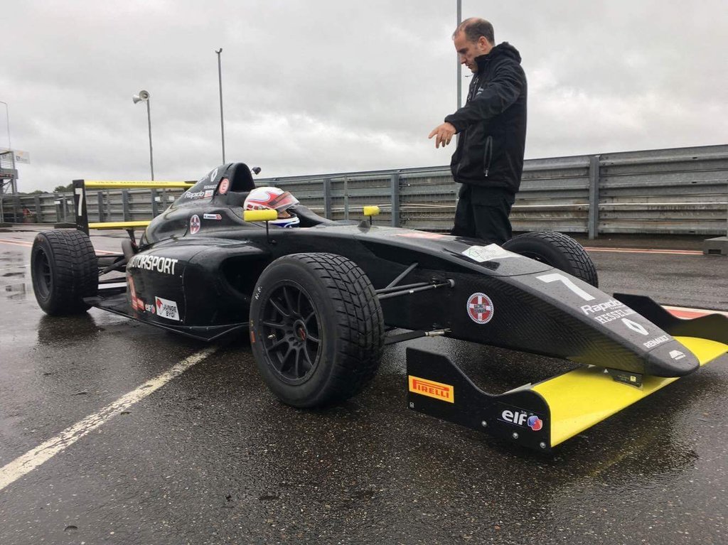 Malthe og Julian Hoskins fra Vesti Motorsport